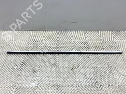 Used Door moulding trim Door moulding trim 39287905 39287905