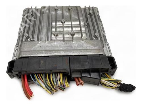 engine-control-unit-ecu-bmw-5-e60-2001-2002-2003-2004-2005-2006-2007-2008-2009-2010-39373620 main image