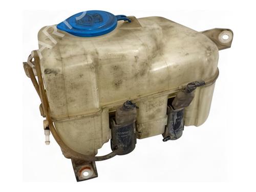 Used Windscreen washer tank Windscreen washer tank SUZUKI VITARA (ET, TA, TD) 2.0 16V All-wheel Drive (SV420) (132 hp) 40457753 40457753