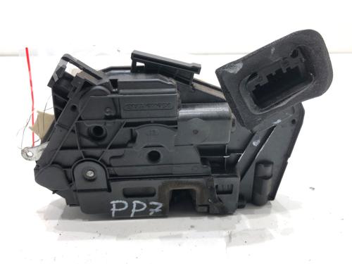 front-right-lock-vw-golf-vi-5k1-2008-2009-2010-2011-2012-2013-2014-39313811 main image