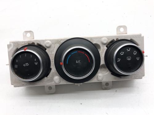 Used Climate control Climate control 39328955 39328955