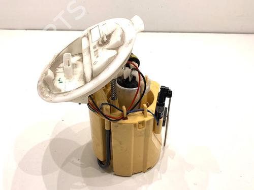 Used Fuel pump Fuel pump MERCEDES-BENZ E-CLASS (W212) E 350 CDI (212.025) (231 hp) 39340742 39340742