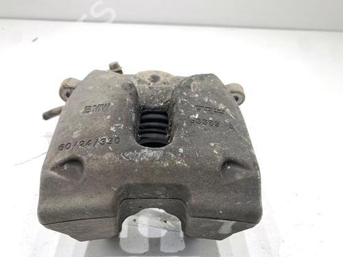 venstre-bremsekaliber-foran-bmw-5-g30-f90-2016-39323447 main image