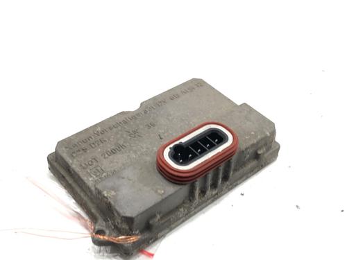 xenon-ballast-audi-a6-c6-4f2-2004-2005-2006-2007-2008-2009-2010-2011-39308229 main image