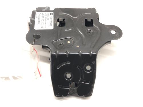 tailgate-lock-opel-insignia-a-g09-2008-2009-2010-2011-2012-2013-2014-2015-2016-2017-39271257 main image