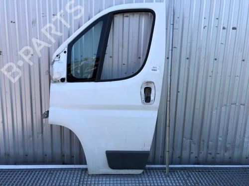 Used Left front door Left front door 39328374 39328374