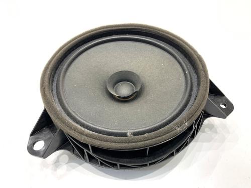 Speaker TOYOTA COROLLA Saloon (_E21_) 1.6 VVTi (ZRE210) | BP39339957E2 - Image 2