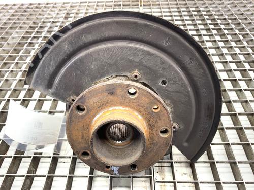 right-front-steering-knuckle-dacia-duster-hs_-2010-2011-2012-2013-2014-2015-2016-2017-2018-39291232 main image