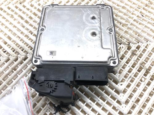 Engine control unit (ECU) VW PASSAT B8 Variant (3G5, CB5) 2.0 TDI | BP39308394M57 - Image 2