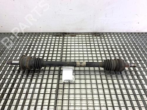 right-rear-driveshaft-mercedes-benz-glc-x253-2015-2016-2017-2018-2019-2020-2021-2022-39301497 main image