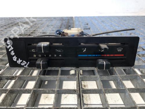Used Climate control Climate control 39284930 39284930