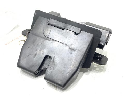 Bagklap lås Bagklap lås FORD FIESTA VI (CB1, CCN) 1.4 TDCi (70 hp) 39298266 39298266