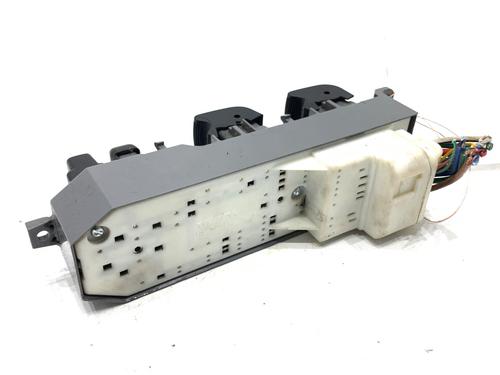 Switch TOYOTA AURIS (_E15_) 1.4 (ZZE150_, ZZE150R) | BP39316396I30 - Image 2