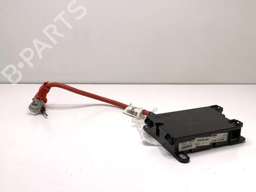 Used Fuse box Fuse box 39321385 39321385