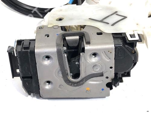 rear-left-lock-mercedes-benz-e-class-t-model-s212-2009-2010-2011-2012-2013-2014-2015-2016-39295331 main image