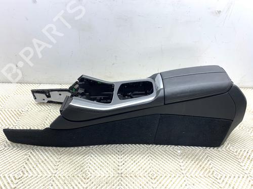Used Middle console Middle console 39330562 39330562