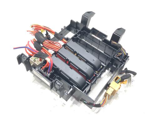 Fuse box AUDI Q7 (4MB, 4MG, 4MQ) 3.0 TDI quattro | BP39285932E1 - Image 3