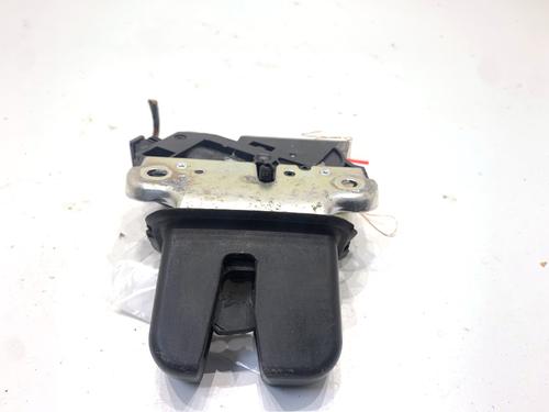 tailgate-lock-vw-passat-b6-3c2-2005-2006-2007-2008-2009-2010-2011-39347667 main image