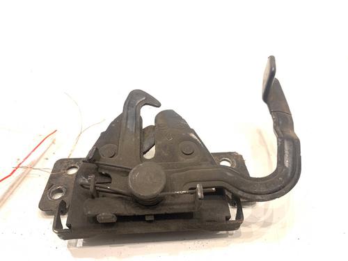 hood-lock-hyundai-i40-i-cw-vf-2011-2012-2013-2014-2015-2016-2017-2018-2019-39315400 main image