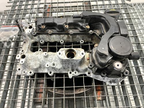 Used Valve cover Valve cover PEUGEOT 308 SW III (FC_, FJ_, FR_, F4_, FN_) PureTech 130 (FRHNSL, FRHNST) (131 hp) 39305220 39305220