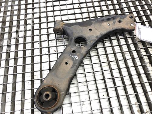 right-front-suspension-arm-hyundai-i30-gd-2011-39291574 main image