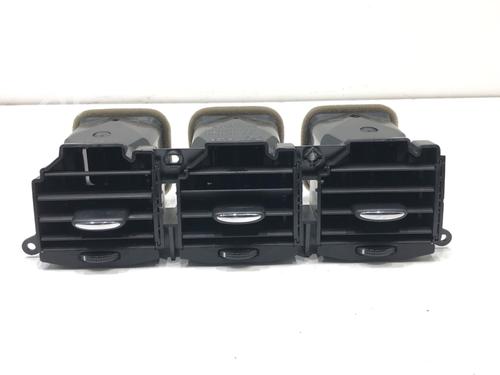 Used Air vent Air vent 39311760 39311760