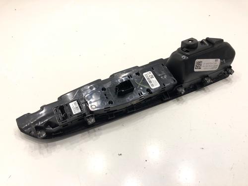 Switch BMW X5 (F15, F85) xDrive 25 d | BP39357672I30 - Image 2