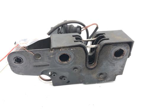 hood-lock-audi-a4-b8-8k2-2007-2008-2009-2010-2011-2012-2013-2014-2015-2016-2017-39294446 main image