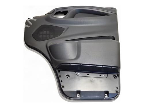 Used Front right panel Front right panel IVECO DAILY VI Platform/Chassis 33S16, 35S16, 35C16, 40C16, 42S16, 50C16 (156 hp) 39735911 39735911