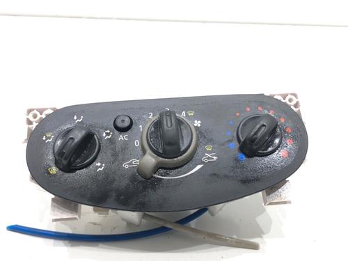 climate-control-dacia-duster-hs_-2010-2011-2012-2013-2014-2015-2016-2017-2018-39314406 main image