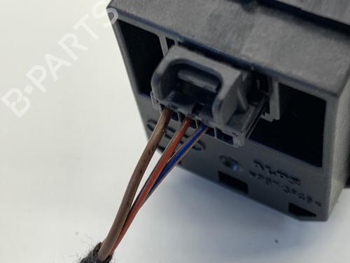 Switch AUDI A4 B9 (8W2, 8WC) 2.0 TFSI quattro | BP39334791I30 - Image 4
