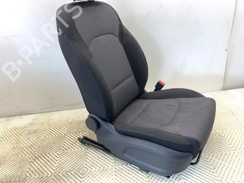 Right front seat HYUNDAI i30 Estate (PDE) 1.0 T-GDI | BP39339270C16 - Image 4