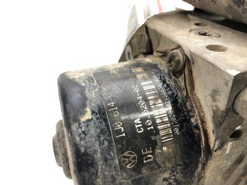 ABS pump VW BORA Variant (1J6) 1.9 TDI | BP39273586M43 - Image 3