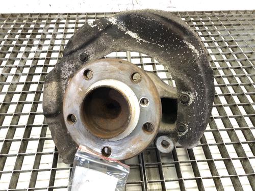Used Left front steering knuckle Left front steering knuckle 39279388 39279388