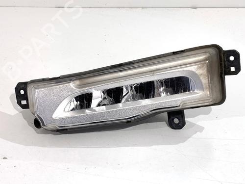 Used Left daytime light Left daytime light 39330236 39330236