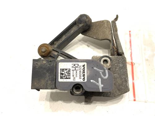 Used Electronic sensor Electronic sensor 39293232 39293232