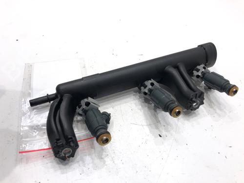 Injection rail CITROËN C3 III (SX) 1.2 PureTech 82 | BP39371172M98 - Image 3