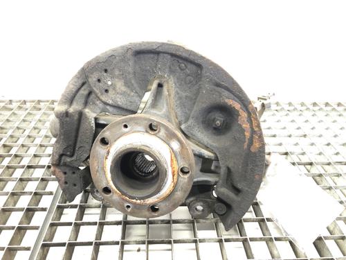 Used Right front steering knuckle Right front steering knuckle TOYOTA PROACE CITY Box Body/MPV (BPZ_) 1.5 D-4D 100 (BPZM) (102 hp) 39309903 39309903