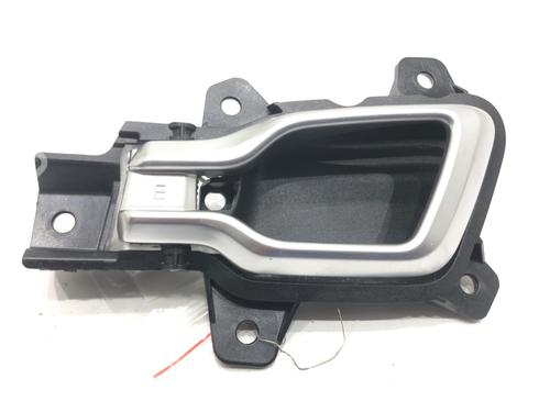 front-left-interior-door-handle-kia-sportage-iv-ql-qle-2015-2016-2017-2018-2019-2020-2021-2022-39281469 main image