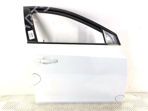 Used Right front door Right front door 39317900 39317900
