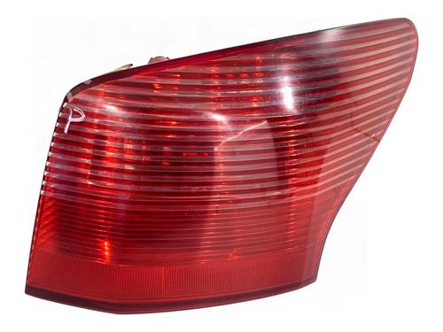 Used Right taillight Right taillight PEUGEOT 407 SW (6E_, 6D_) 2.0 HDi 135 (136 hp) 39704467 39704467
