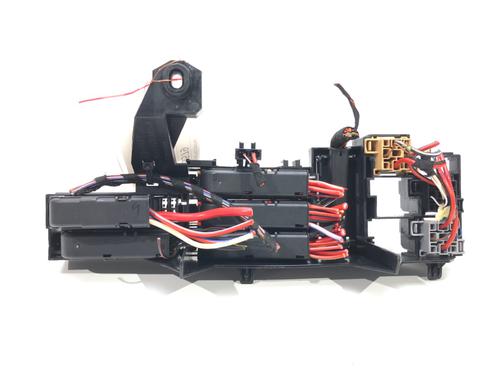 Fuse box AUDI A6 C7 (4G2, 4GC) 3.0 TDI quattro | BP39273261E1 - Image 2