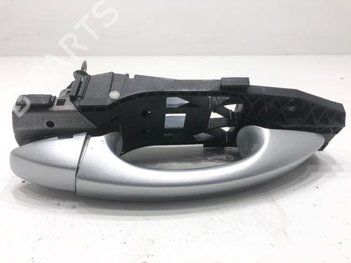 Used Front left exterior door handle Front left exterior door handle 39300075 39300075
