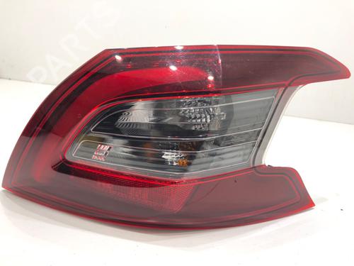 Used Right taillight Right taillight 39321091 39321091