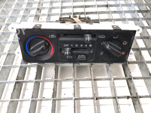Used Climate control Climate control 39280262 39280262
