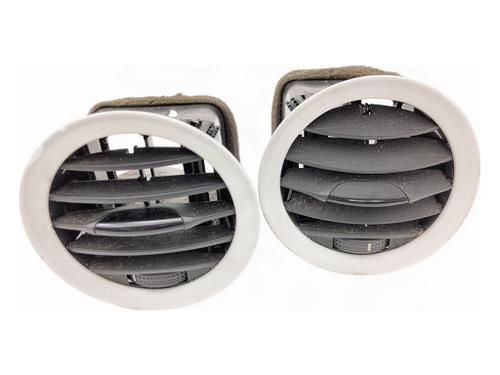 Used Air vent Air vent OPEL CORSA D (S07) 1.4 (L08, L68) (87 hp) 40488705 40488705