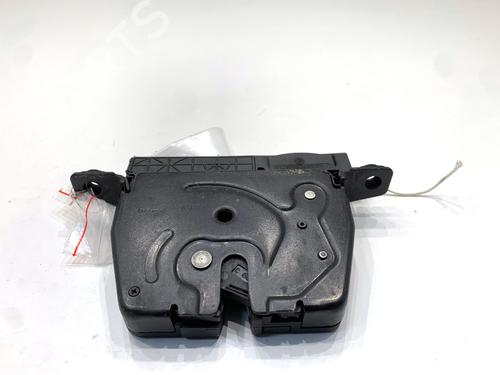 tailgate-lock-bmw-3-f30-f80-2011-2012-2013-2014-2015-2016-2017-2018-39346605 main image