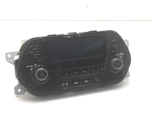 radio-fiat-tipo-saloon-356_-357_-2015-39290997 main image