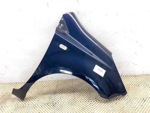 right-front-fenders-nissan-note-e11-ne11-2005-2006-2007-2008-2009-2010-2011-2012-2013-39291599 main image