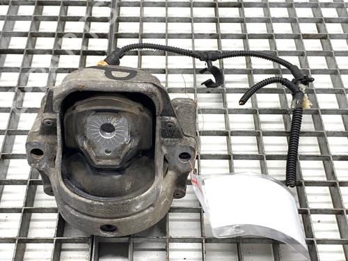Used Engine mount Engine mount 39345865 39345865